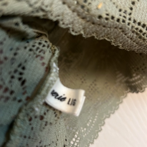 Aerie green  floral bralette size large - Picture 7 of 7